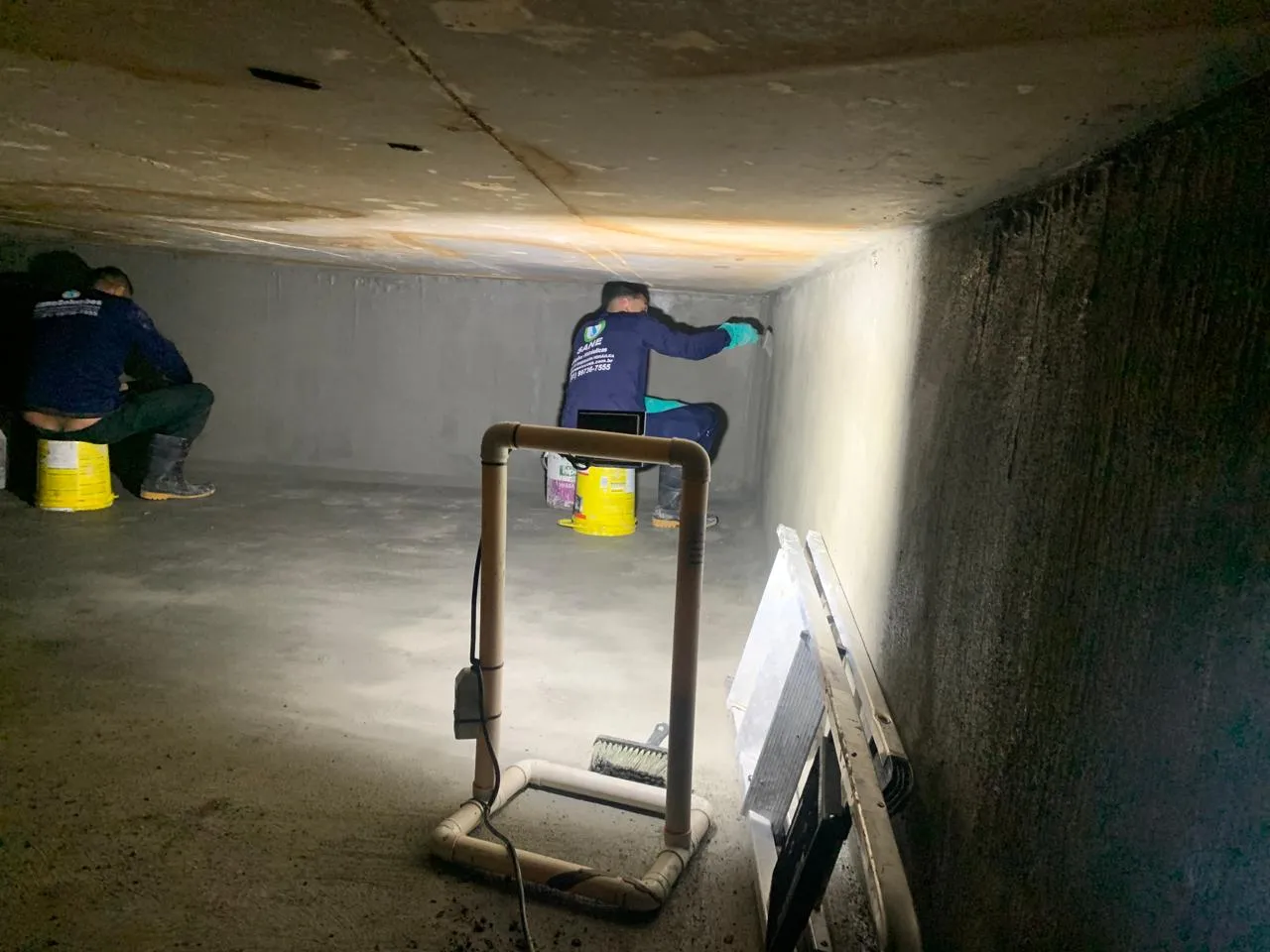 Lavagem e impermeabilização de reservatórios